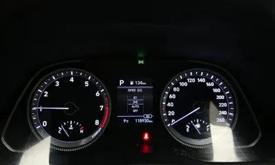 Hyundai Sonata 2020, 118930 км, за 9382.23 USD - фото 8