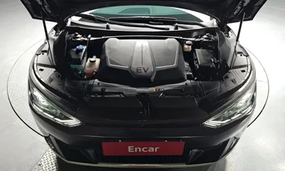 Kia EV6 2023, 37633 км, за 23648.22 USD - фото 6