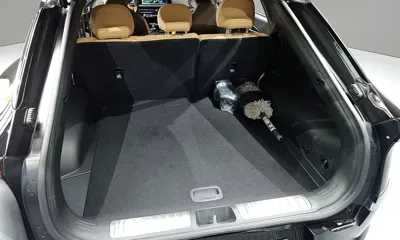 Kia EV6 2023, 37633 км, за 23648.22 USD - фото 28