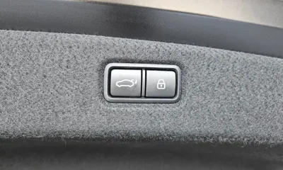 Genesis G90 2019, 39498 км, за 25272.42 USD - фото 33