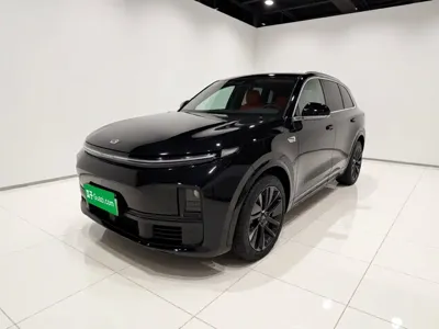 Li Auto Li L7 · 2024 год