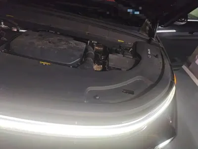Li Auto Li L7 2024, 29200 км, за 28898.79 USD - фото 22