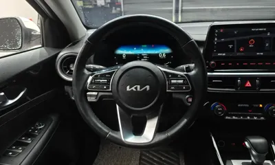 Kia K3 2022, 75984 км, за 11786.15 USD - фото 13