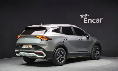 Kia Sportage 2023, 46874 км, за 16865.27 USD