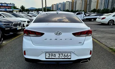 Hyundai Sonata 2018, 34544 км, за 9682.29 USD
