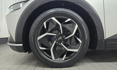 Hyundai Ioniq5 2022, 225977 км, за 12945.63 USD