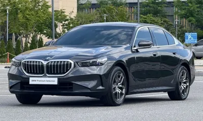 BMW 5-Series · 2025 год