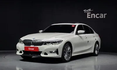 BMW 3-Series · 2021 год