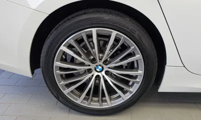 BMW 3-Series 2021, 71193 км, за 19298.94 USD