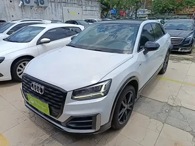 Audi Q2L 2021, 119100 км, за 10019.27 USD
