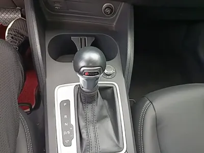 Audi Q2L 2021, 119100 км, за 10019.27 USD - фото 14
