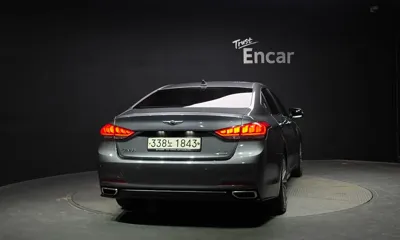 Hyundai Genesis 2016, 91415 км, за 7995.84 USD