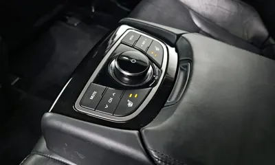 Hyundai Grandeur 2012, 72225 км, за 3902.28 USD - фото 17