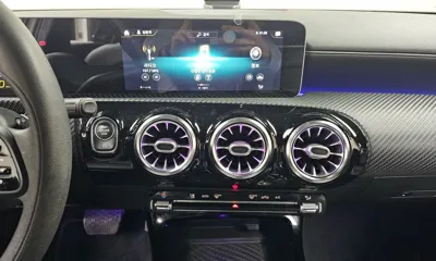 Mercedes-Benz A-Class 2020, 126440 км, за 11487.46 USD - фото 16