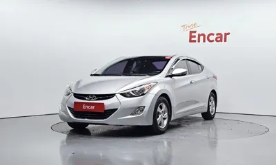 Hyundai Avante · 2012 год