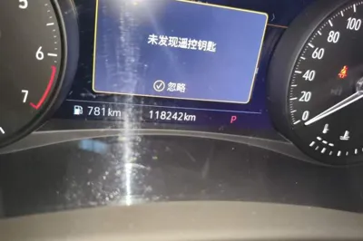 Buick Enclave 2020, 118200 км, за 17798 USD - фото 12