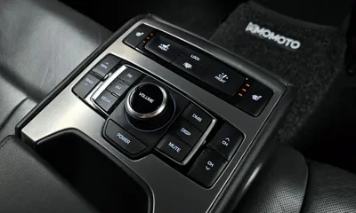 Hyundai Genesis 2014, 148663 км, за 7435.46 USD - фото 18