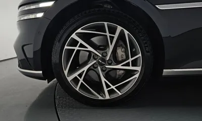 Genesis G90 2023, 84425 км, за 40977.22 USD