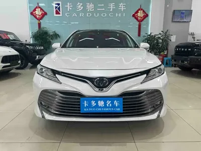 Toyota Camry 2019, 113000 км, за 12801.4 USD