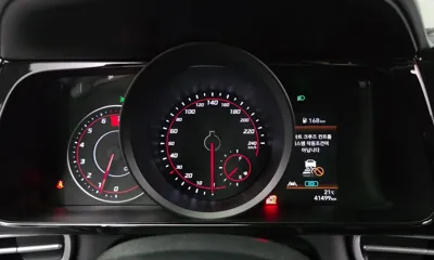 Hyundai Avante 2023, 41499 км, за 8794.79 USD - фото 8