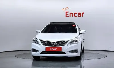 Hyundai Grandeur 2014, 141167 км, за 4495.12 USD