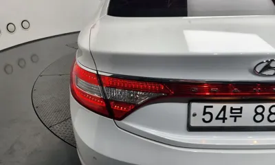 Hyundai Grandeur 2014, 141167 км, за 4495.12 USD - фото 23