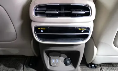 Genesis GV80 2023, 95928 км, за 27895.31 USD - фото 30