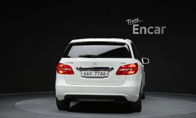 Mercedes-Benz B-Class 2013, 84822 км, за 4294.68 USD