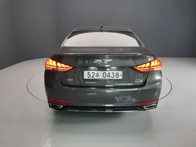 Genesis G80 2017, 126000 км, за 10677.55 USD