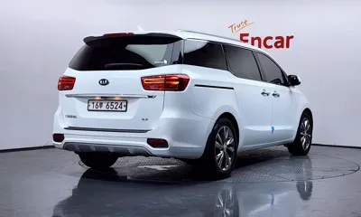 Kia Canival 2019, 85912 км, за 11376.19 USD