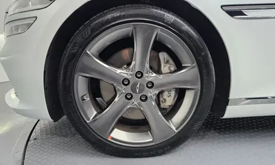 Genesis G80 2022, 113449 км, за 25322.29 USD