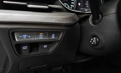Genesis G80 2022, 113449 км, за 25322.29 USD - фото 14