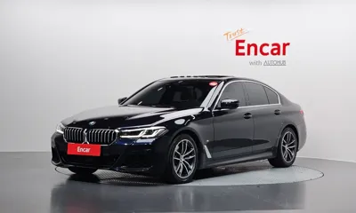 BMW 5-Series · 2021 год