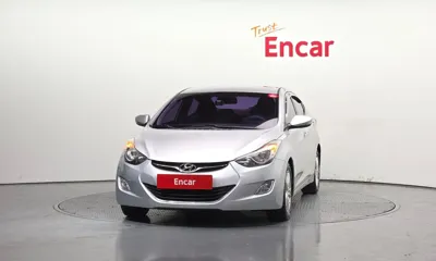 Hyundai Avante 2014, 132136 км, за 2642.88 USD