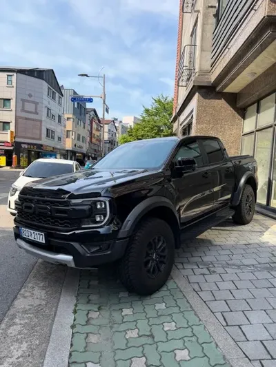 Ford Ranger 2025, 12000 км, за 46606.28 USD