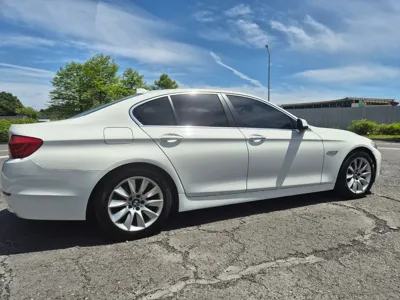 BMW 5-Series 2013, 144460 км, за 4429.97 USD
