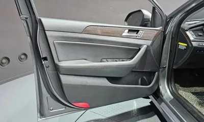 Hyundai Sonata 2018, 137016 км, за 7003.26 USD - фото 24