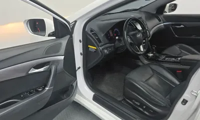Hyundai i40 2016, 168611 км, за 3662.86 USD - фото 10