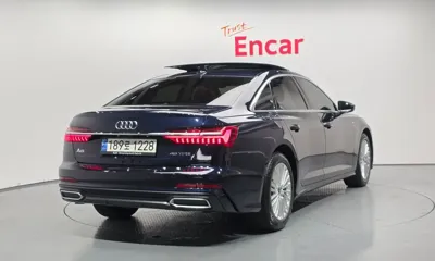 Audi A6 2021, 65676 км, за 17148.79 USD