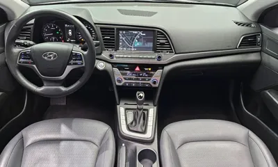 Hyundai Avante 2018, 64881 км, за 9432.74 USD - фото 7