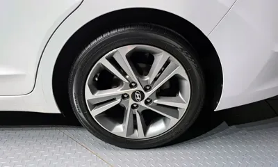 Hyundai Avante 2018, 64881 км, за 9432.74 USD - фото 21