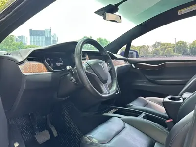 Tesla Model X 2021, 110000 км, за 36049.92 USD - фото 8