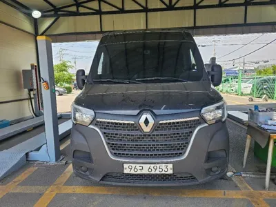 Renault-KoreaSamsung Master