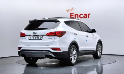 Hyundai Santafe 2016, 103572 км, за 9576.55 USD