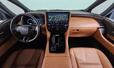 Toyota Alphard 2025, 10764 км, за 72206.91 USD - фото 7