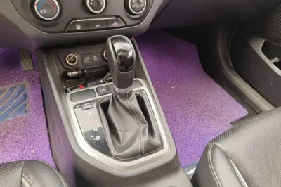 Hyundai ix25 2015, 86900 км, за 7410 USD - фото 16