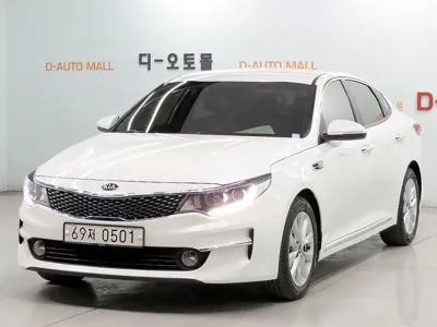 Kia K5 · 2016 год