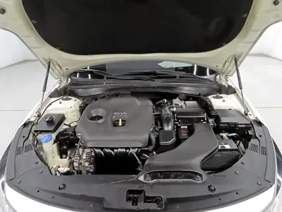 Kia K5 2016, 88220 км, за 6236.05 USD - фото 6