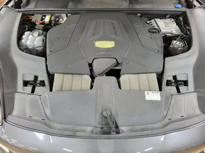 Porsche Cayenne 2021, 28500 км, за 78625.69 USD - фото 6