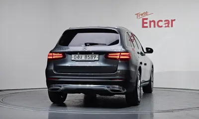 Mercedes-Benz GLC-Class 2018, 71408 км, за 16738.87 USD